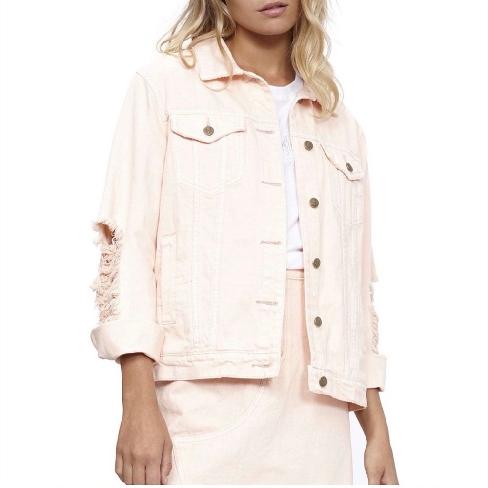 NWT MINKPINK Trashed Baby Pink Pastel Grunge Distressed Denim Jacket — SMALL